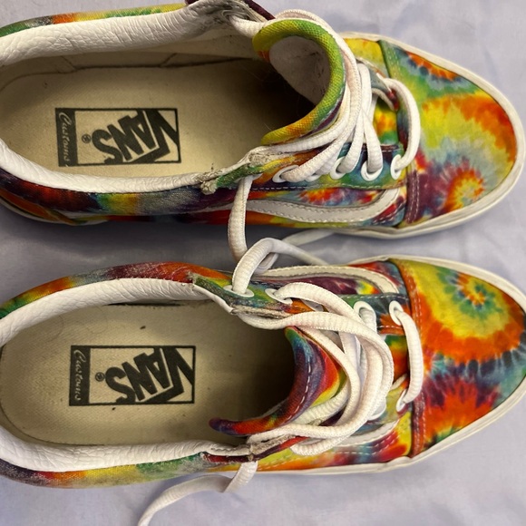 Vans unisex classic custom tie dyed sneakers. Great Women’s 6.5 Men’s 5.0 - Picture 8 of 15